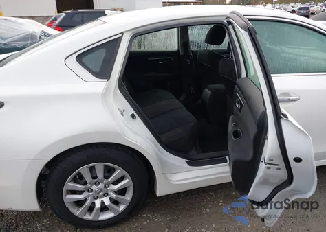 2014 Nissan Altima 2.5/2.5 S/2.5 Sl/2.5 Sv z USA, uszkodzony, nr VIN 1N4AL3AP5EC293169